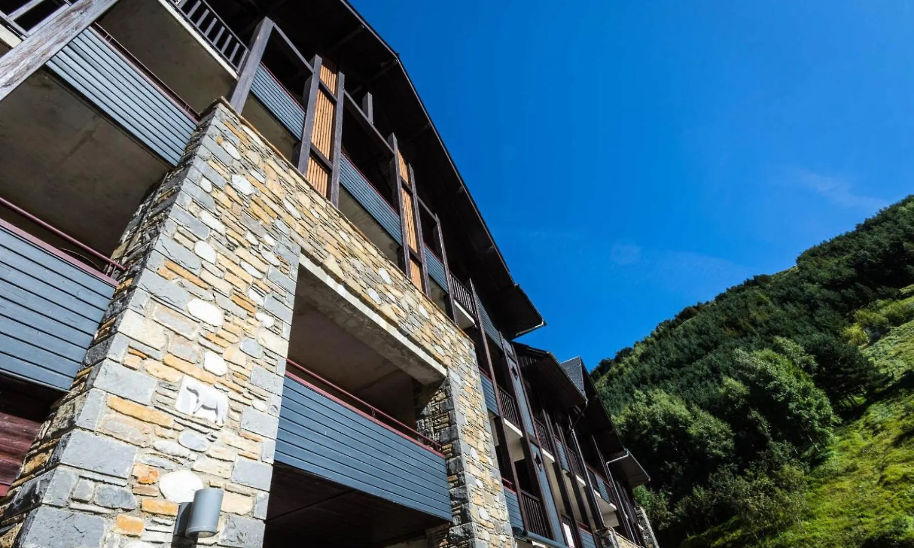 Апартаменты Residence Serias - T3/6Pers Serias 12- Peyresourde Mae-3484 Germ